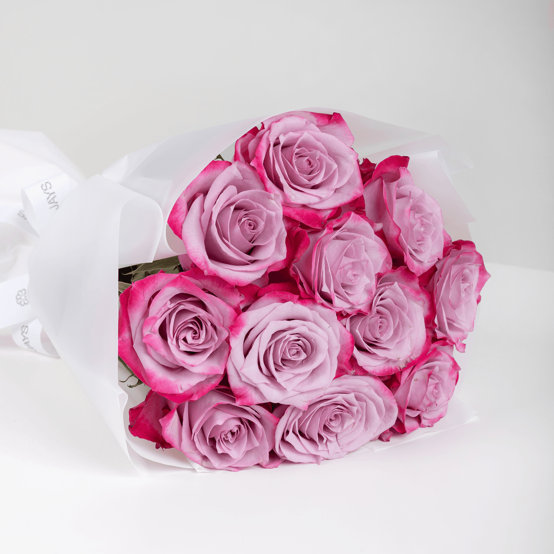 باقة ١٠ وردات بنفسجية