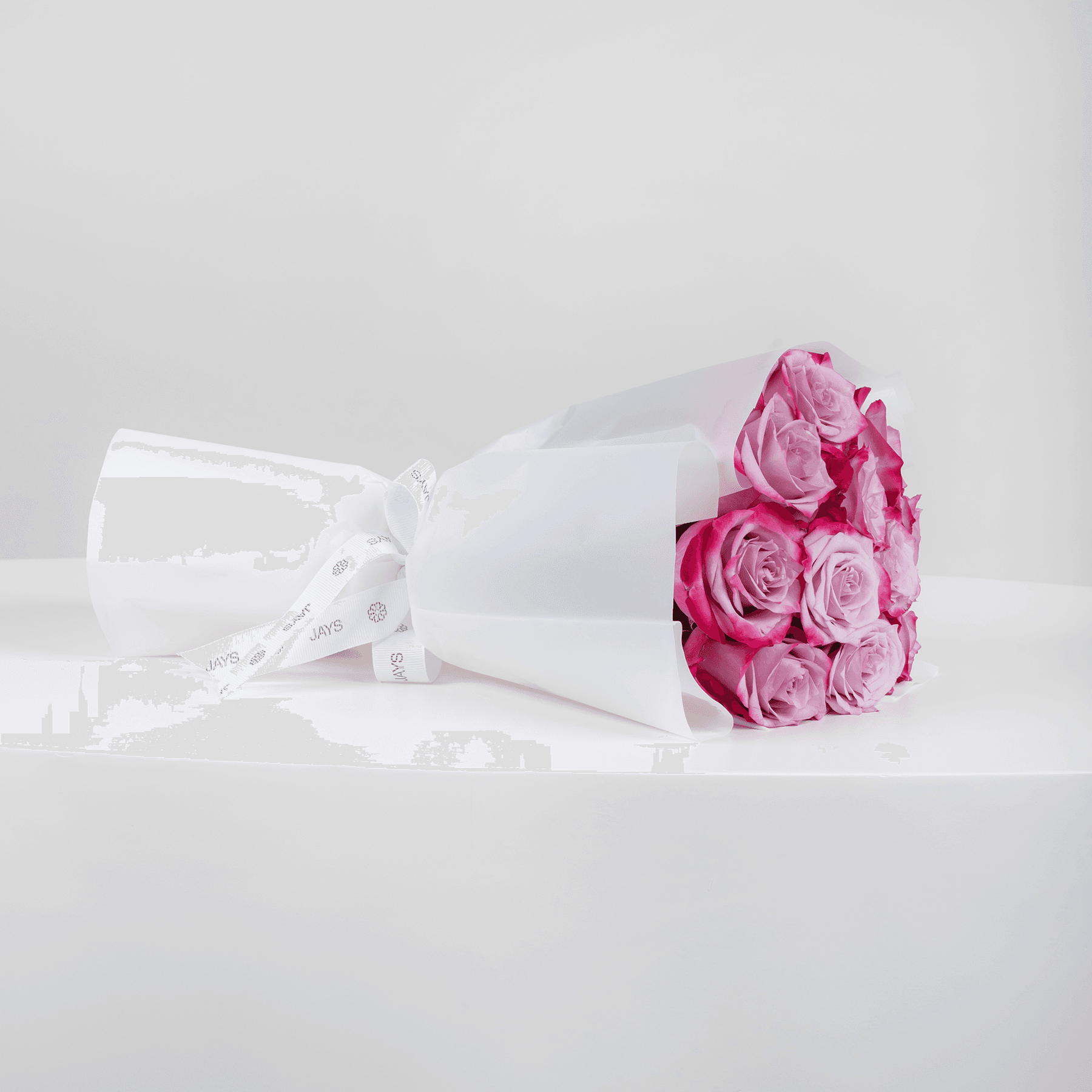 باقة ١٠ وردات بنفسجية