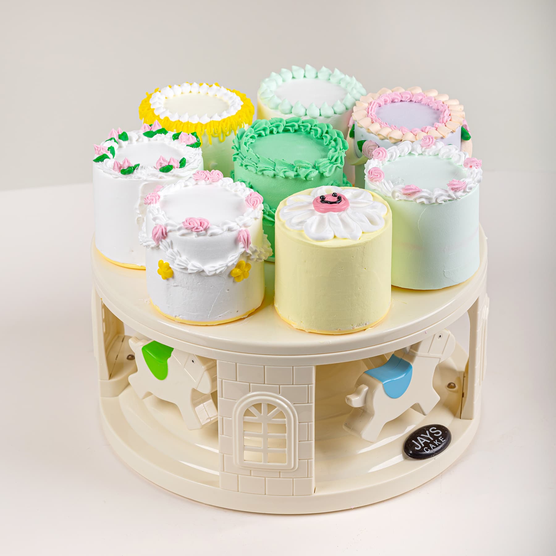 ٨ ميني وندرز كاروسيل